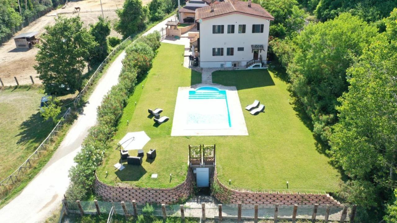 Country House Western Club Sant'Omero Екстериор снимка